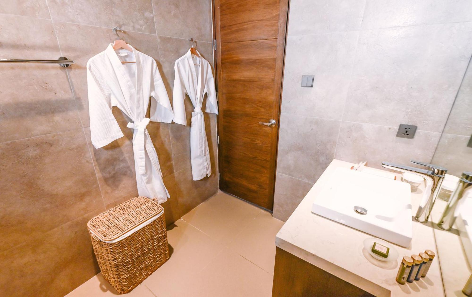 Tana Beach Villas Lian Eksteriør bilde