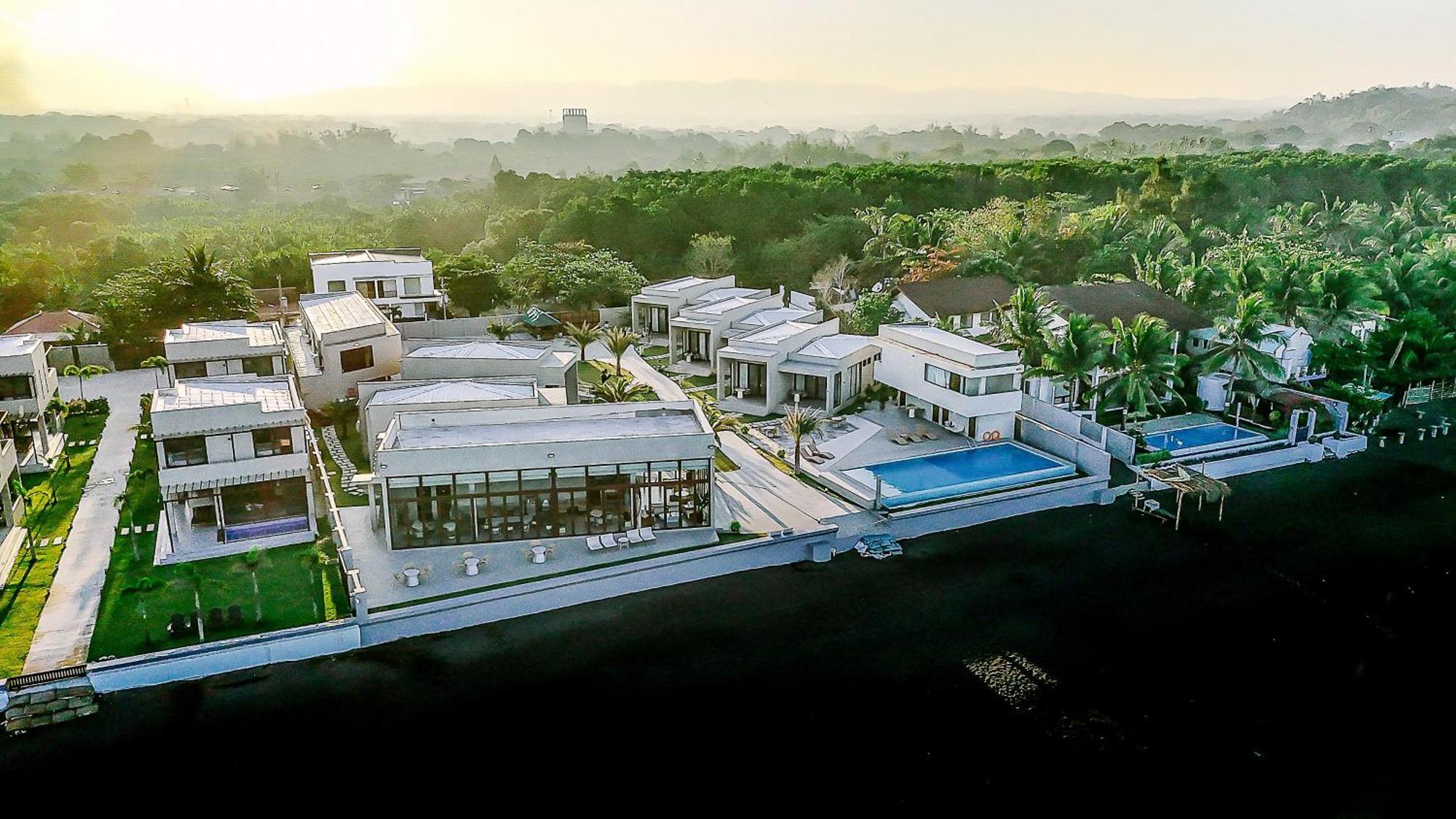 Tana Beach Villas Lian Eksteriør bilde